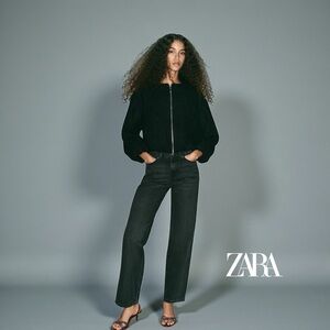 Zara, High Rise Straight Jeans, Black Wash, Size 2